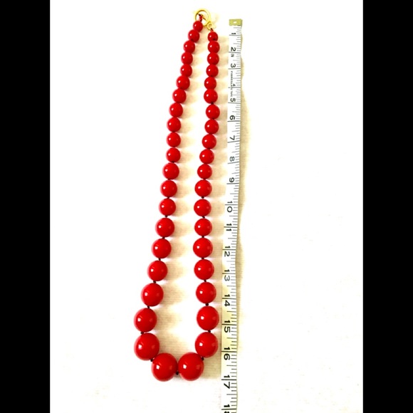 Vintage lucite necklace - Picture 3 of 5